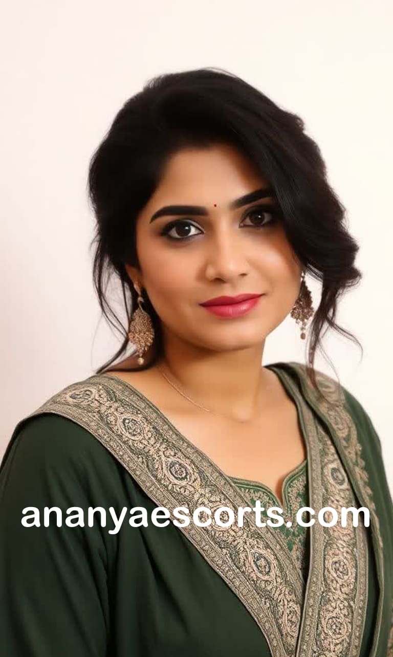 Saran Escort Service